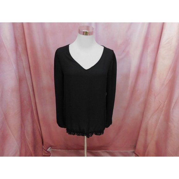 Ann Taylor LOFT V Neck Chiffon Blouse with Crochet Eyelet Lace Trim Women S Blac - Picture 1 of 10